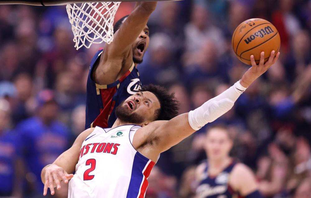 NBA常规赛焦点对决火箭迎战马刺精彩较量引期待解析