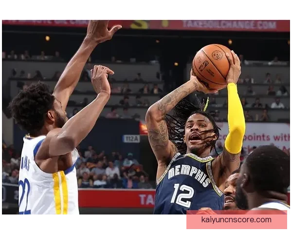 勇士掘金赛场冲突三人被罚小佩顿撞倒对手领一级恶犯